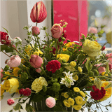 Florists Pick Fresh Flowers