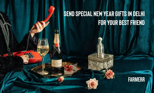 Send Special New Year Gifts in Delhi for Your Best Friend