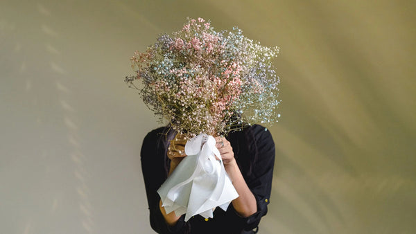 Be Different: Why Dried Flower Bouquets are Perfect for Special Occasions in Bangalore