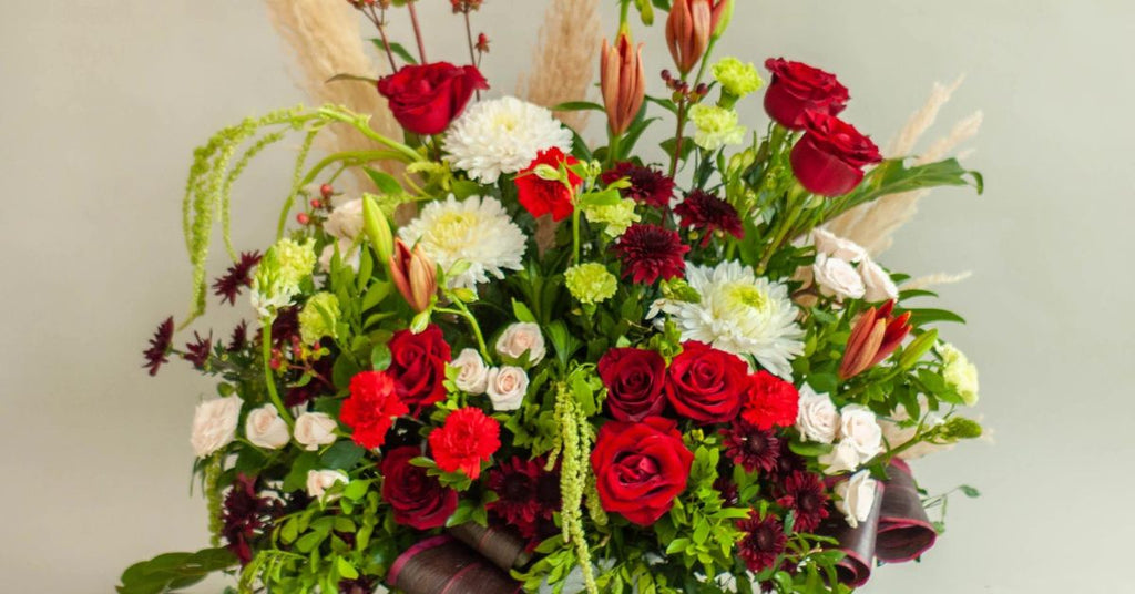 Sniff Out the Secret to gift a Stunning Valentine's Day flower Bouquet.