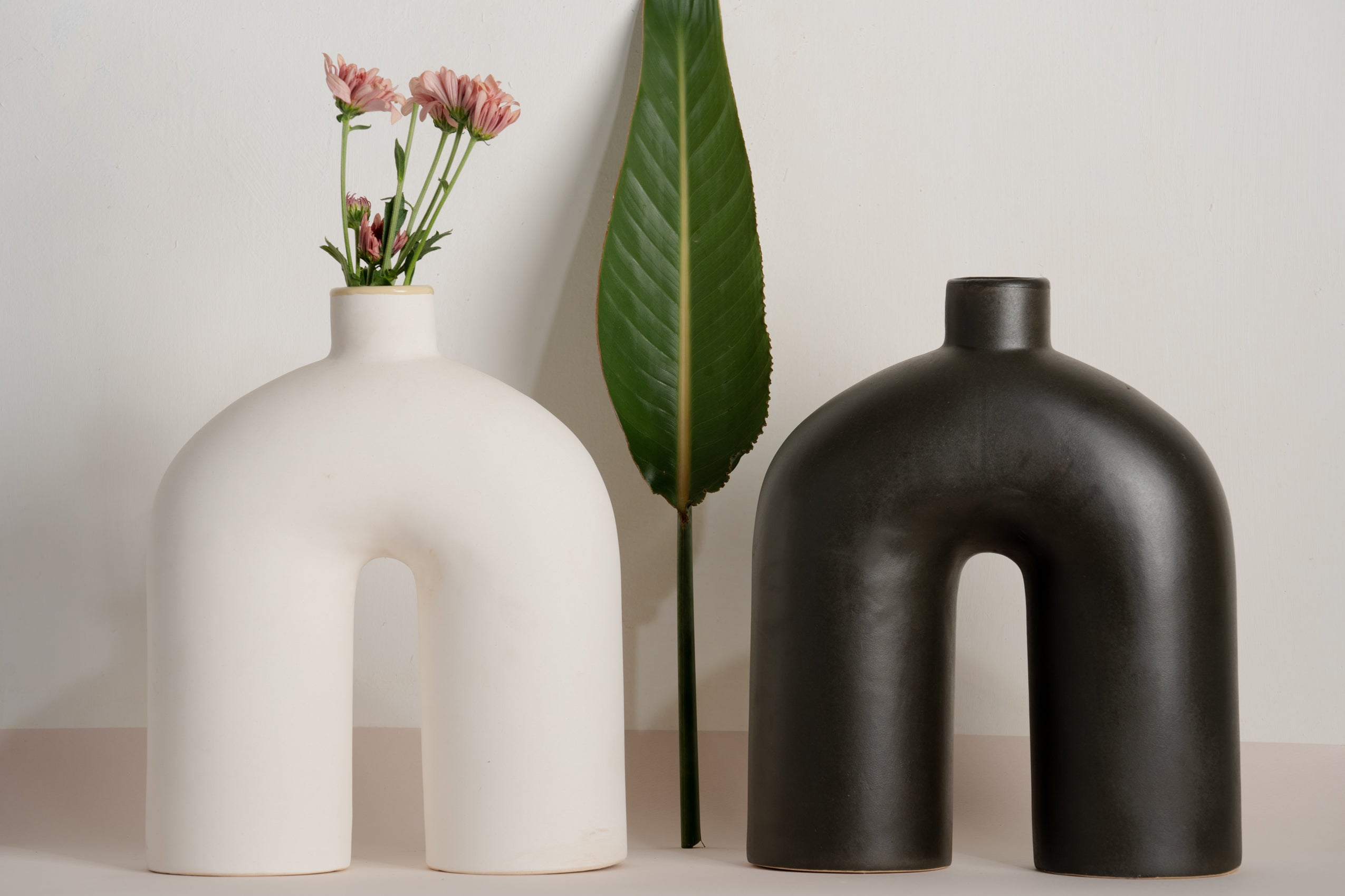 Ceramic Neck Bridge Vase